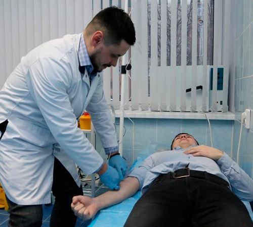 Вывод из запоя в Лодейном Поле